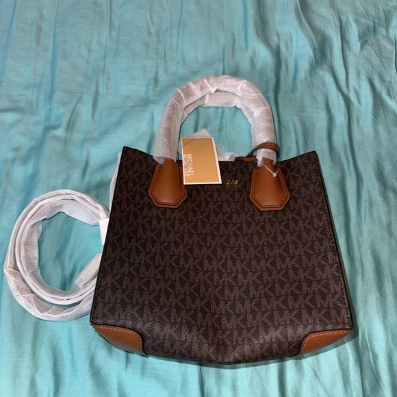Michael Kors Brown Tote Bag - Picture 1 of 6